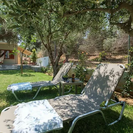 Holiday home Olive Garden Steps To 2
