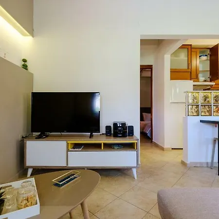 Case de vacanță Olive Garden Steps To 2 Kato Daratso